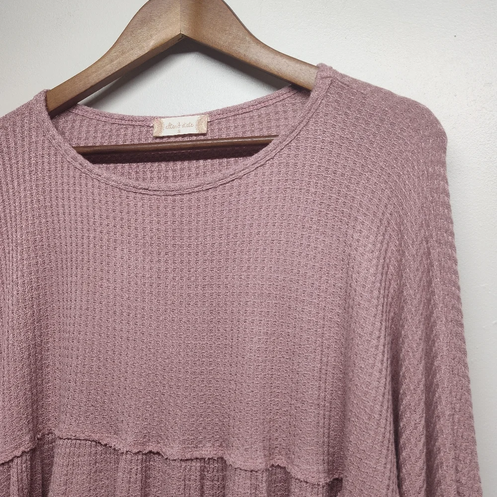 Altar'd State Crop Top Women Size S Pink Waffle Knit Long Sleeve Ruffle